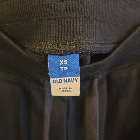 OLD NAVY Black High-Waisted Dynamic Fleece Jogger Sweatpants - Picture 6 of 7